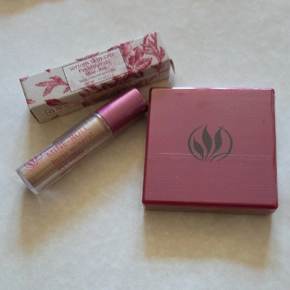 Serious Skin Care Mineral Eyeshadow Set BUNDLE Gilded Gold & Adriatic Palette